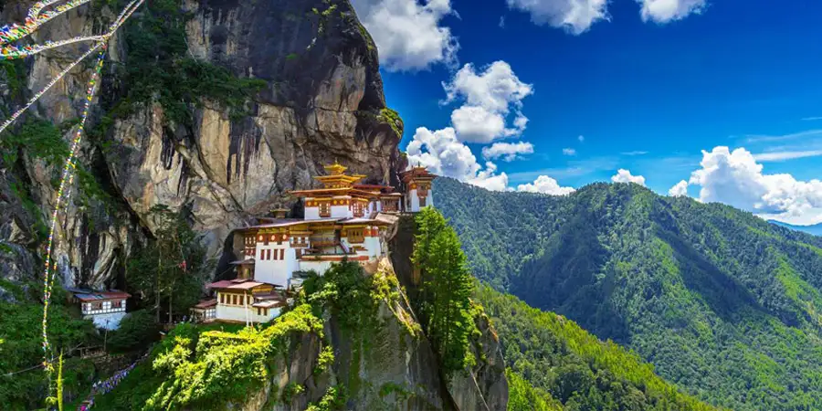 Amazing Bhutan Tour Package, 1690969856_466132-Amazing-Bhutan-Tour-Package-Slider-Image.webp