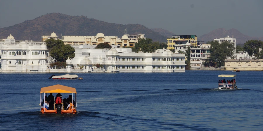 3N/4D Udaipur Tour Package, 1700048140_312980-3n-4d-udaipur-tour-package-slider-image.webp