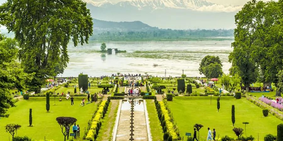 6N-7D Srinagar tour package, 1701079265_176672-6n-7d-srinagar-tour-package-slider-image.webp