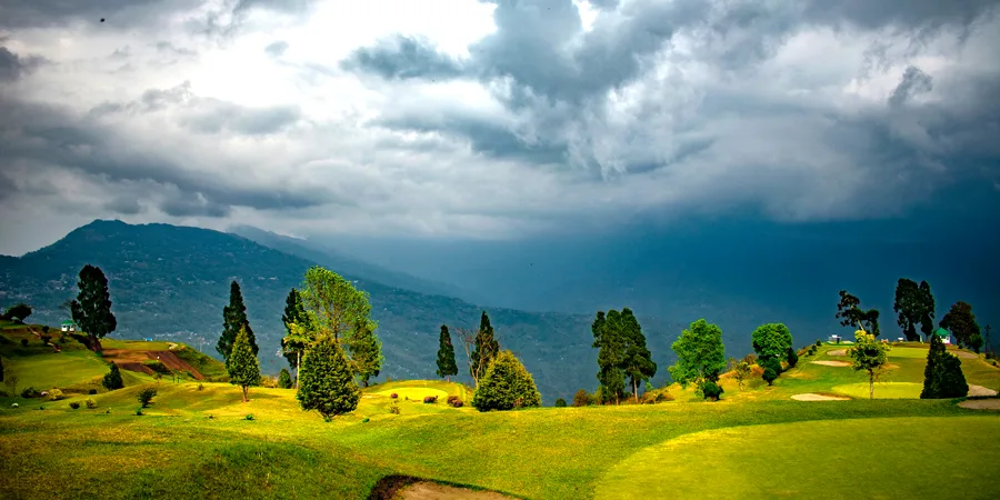 Darjeeling Kalimpong Tour Package, 1702297753_346374-darjeeling-kalimpong-tour-package-slider-image.webp