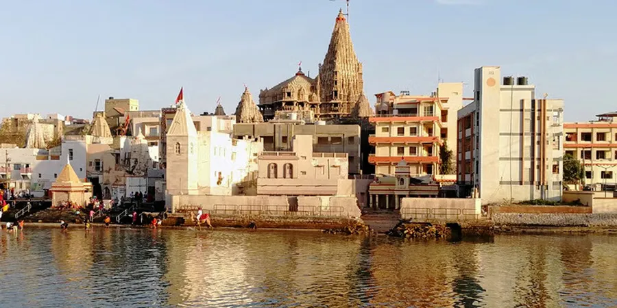 Pilgrimage Gujarat Temple Tour, 1707826155_625367-pilgrimage-gujarat-tour-package-slider-image.webp