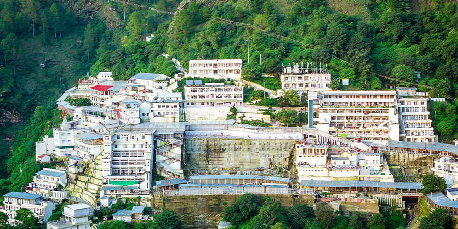 Vaishno Devi Holy Shrine Expedition by Volvo