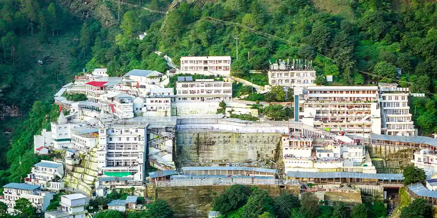 Vaishno Devi Holy Shrine Expedition by Volvo