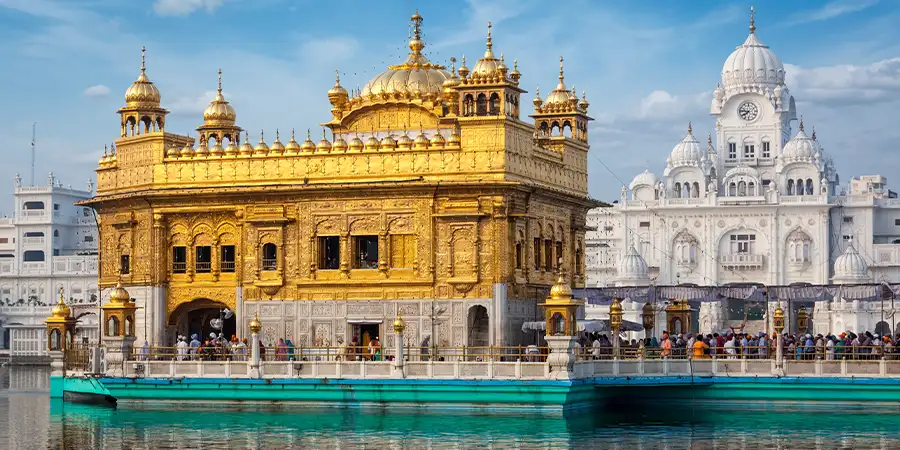 Nav Devi & Amritsar Darshan Tour Package from Chandigarh