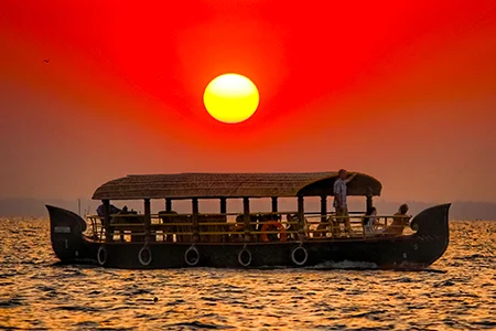 1699424261_114096-2n-3d-alleppey-kumarakom-tour-package-image.webp