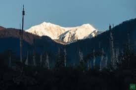 Gateways to Himalayas by Cab