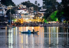 Rejuvenating Mount Abu Family Tour Package