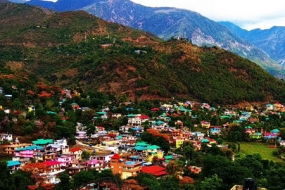 Gateways to Himalayas by Cab