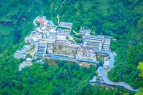 Vaishno Devi Tour Package with Patnitop