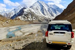 Gateways to Himalayas by Cab