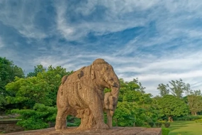 1788332706_224945-Konark-Sun-Temple.webp