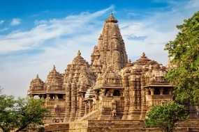 Khajuraho Orchha Heritage Tour by Volvo